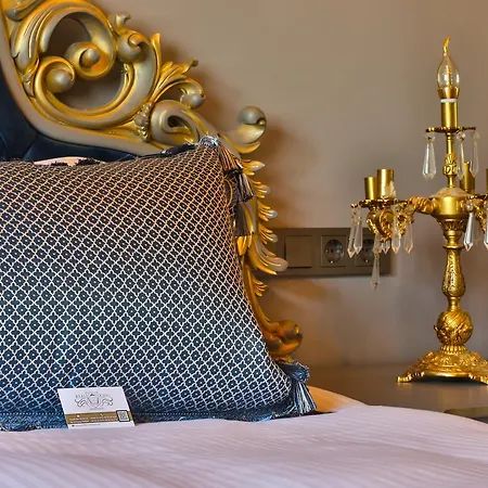 Real King Apart Otel
